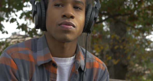 Streaming Music On Phone