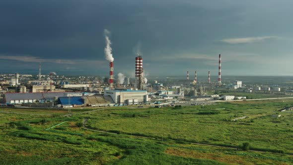 Oil and Gas Refinery Plant alt