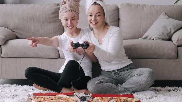 Girls Friends Eats Pizza and Playing at Home alt