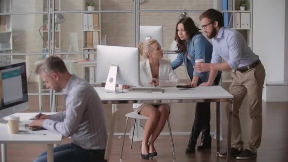 Collaborating with Colleagues alt