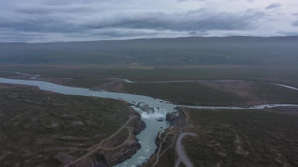 Godafoss Waterfall hyperlapse alt