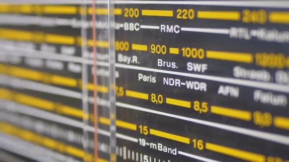 Tuning Analog Radio Dial Frequency on Scale of the Vintage Receiver alt