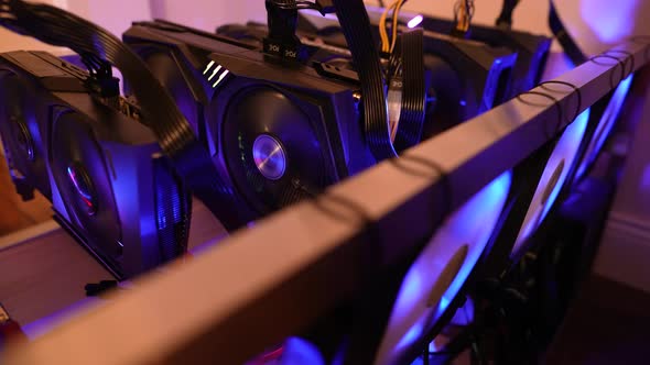 Cryptocurrency Miners 06 alt