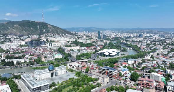 Aerial view of Public Service Hall and Baratashvili Bridge in the center of Tbilisi, Georgia alt