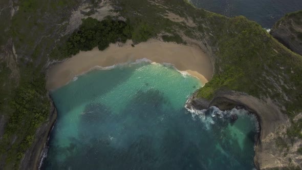 Top view of beautiful Karang Dawa beach. Nusa Penida, Indonesia. alt