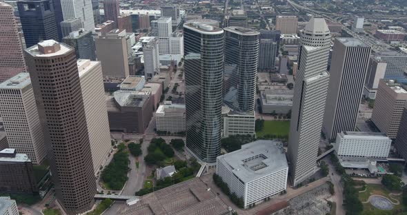 This video is about an establishing shot of downtown Houston and surrounding area. This video was fi alt