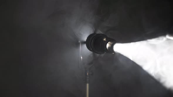 Floodlight Beam Turns Slowly and Flares the Screen alt