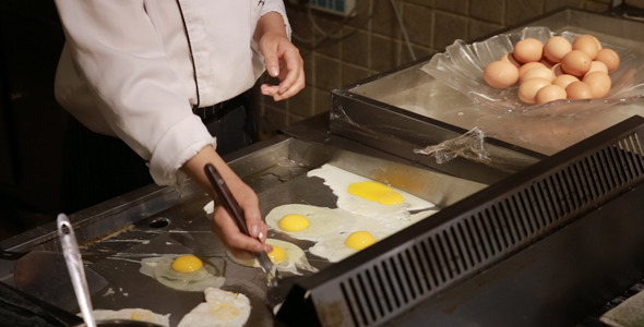 Frying Eggs