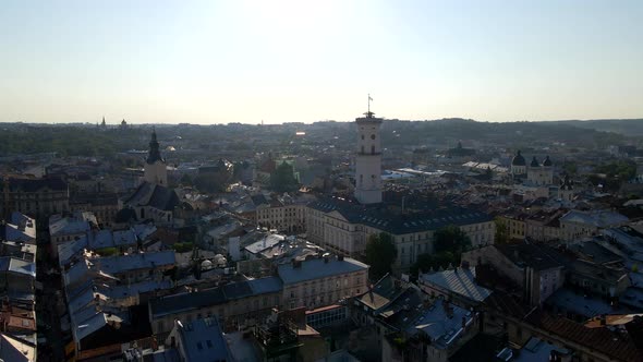City Hall with Clock Tower at the Lviv City Center alt