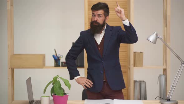 Businessman at Office alt