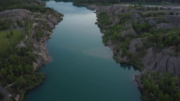 abadonned quarry with water_4 alt