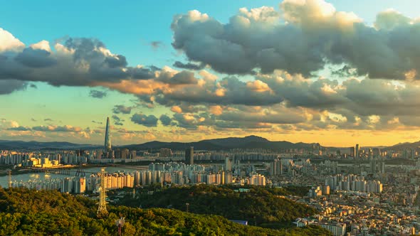 Time Lapse seoul City Skyline LotteTower south korea