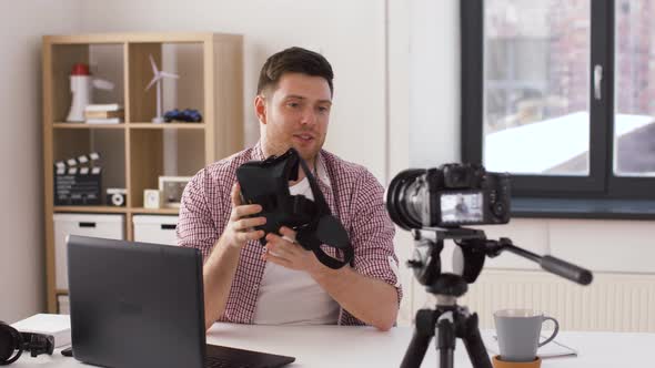 Male Blogger with Vr Glasses Videoblogging at Home 10 alt