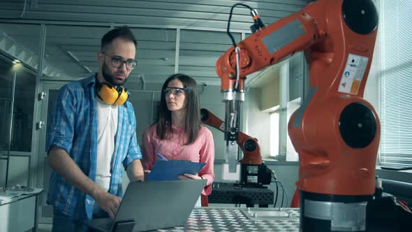 Modern Science Laboratory alt