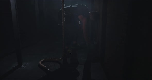 Cross Fit Rings Guy with a Strong Body Start To alt