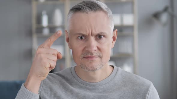 Angry Yelling Gray Hair Man Reacting to Problem at Work alt