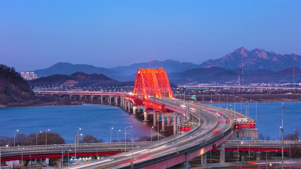 Banghwa Bridge in Seoul, South Korea