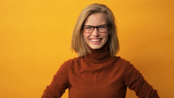 Model Appearing from Below Frame Wearing Signature Glasses alt