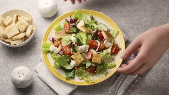 A salad of fresh vegetables