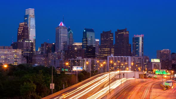 4 K Day to Night Timelapse of The Philadelphia Skyscraper Over a Cloudy Blue Sky - Pennsylvania Usa