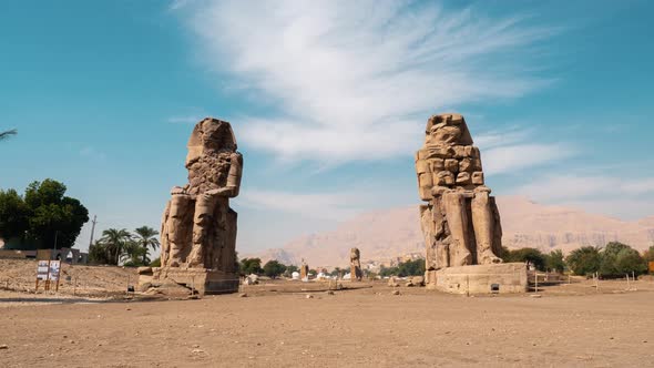 Colossi of Memnon alt