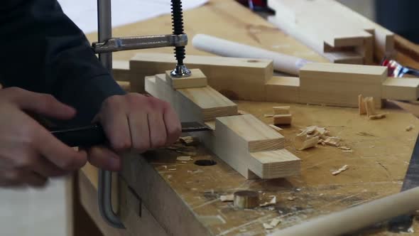 Master Produces Carpentry and Processes Wooden Details