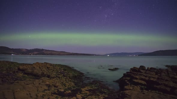 4K Timelapse of the Southern Lights (Aurora Australis) seen from Tinderbox, Tasmania, Australia
