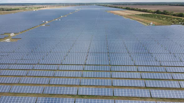 Solar Power Plant. Solar Panels alt