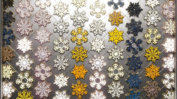 Rotating Colorful Snowflakes 34 alt