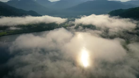 Beautiful Nature Norway over the Clouds alt