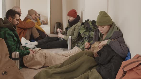 Life of Homeless People in Asylum alt