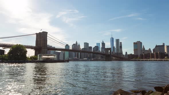 Brooklyn Bridge and Manhattan alt