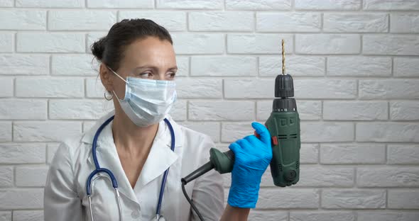 Crazy dentist with drill. alt