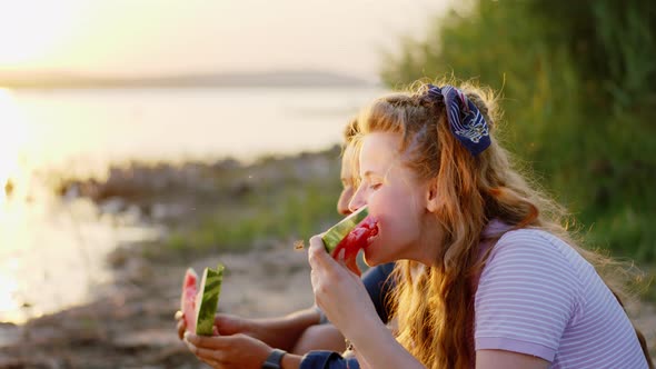 At Sunset Beside at the Picnic Amazing Looking alt