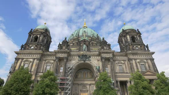 The facade of the Berlin Cathedral