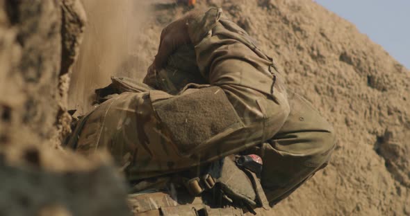 Male Warrior Screaming in Pain alt