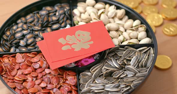 Traditional Chinese new year snack tray alt