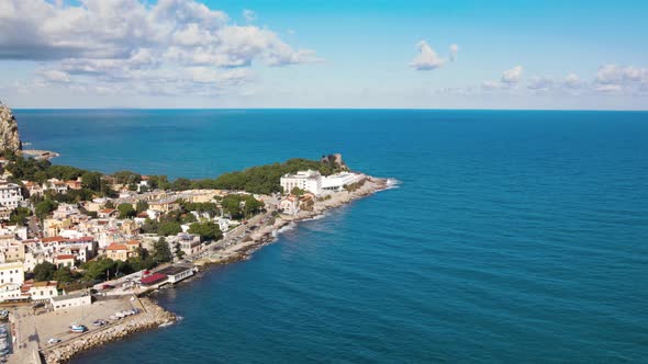 Beach of Mondello in Palermo Italy alt