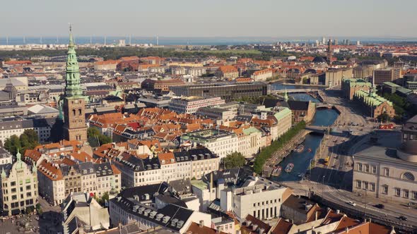 Cityscape of Copenhagen alt