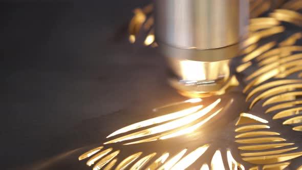 CNC Laser Cutting of Metal alt
