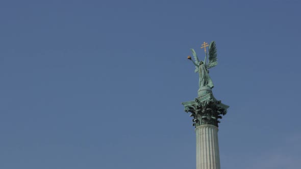 Tilting on Archangel statue at Hosok ter of Budapest 4K 2160p UltraHD footage - Famous Millennium Mo alt
