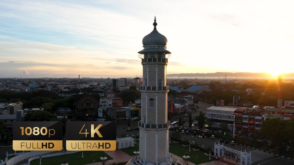 AH - Minaret of Baiturrahman Grand Mosque 09
