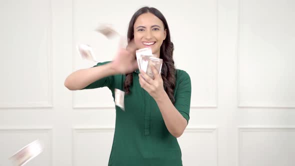 Rich Indian woman alt