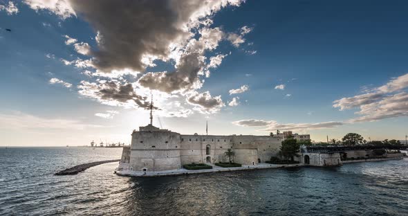 Time lapse of Aragonese castle in Taranto