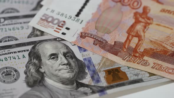 Concept of Replacing the Payment of the Dollar with the Ruble alt