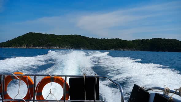 Speedboat Departure From Similan Islands alt