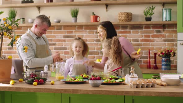 Good Looking Parents and Their Kids Charismatic alt