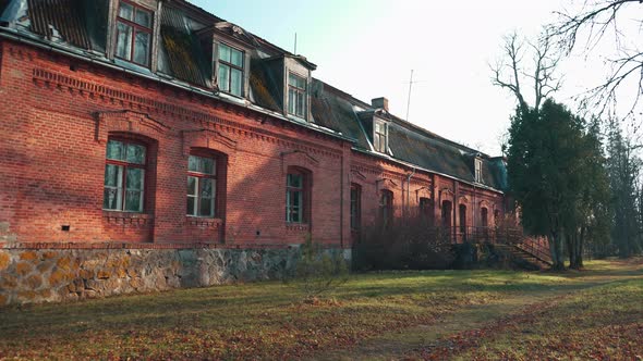 Old Red Brick House, Katvari Manor in Latvia alt