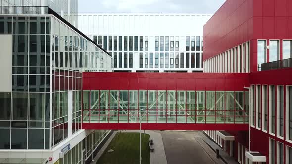 A Huge Modern Hospital for Patients with COVID19 alt