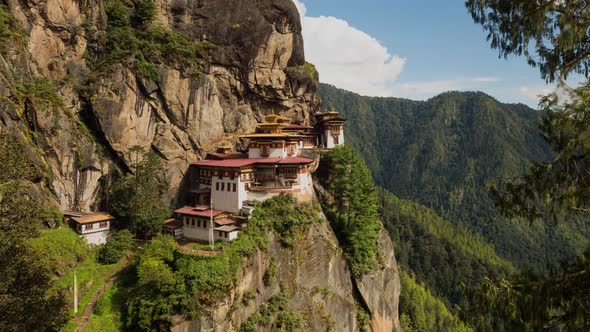 Time Lapse Of The Tiger's Nest In Bhutan alt